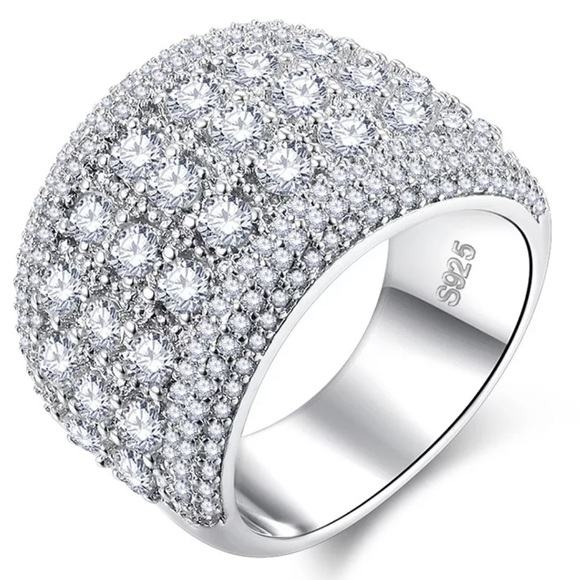 NEW 925 BAGUE STERLING SILVER DIAMOND RING, CUTE RING, SHINY RING. - Picture 8 of 9